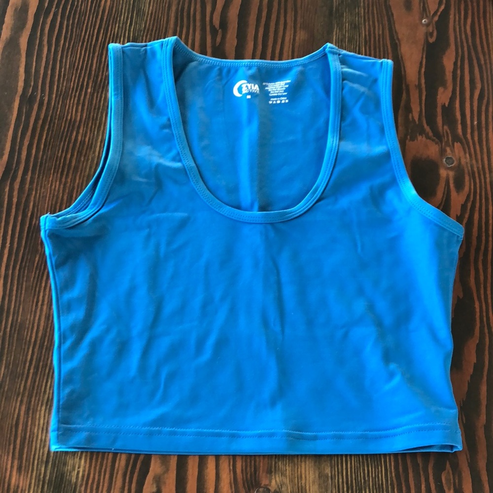 Zyia Size M Blue Crop Tank Top